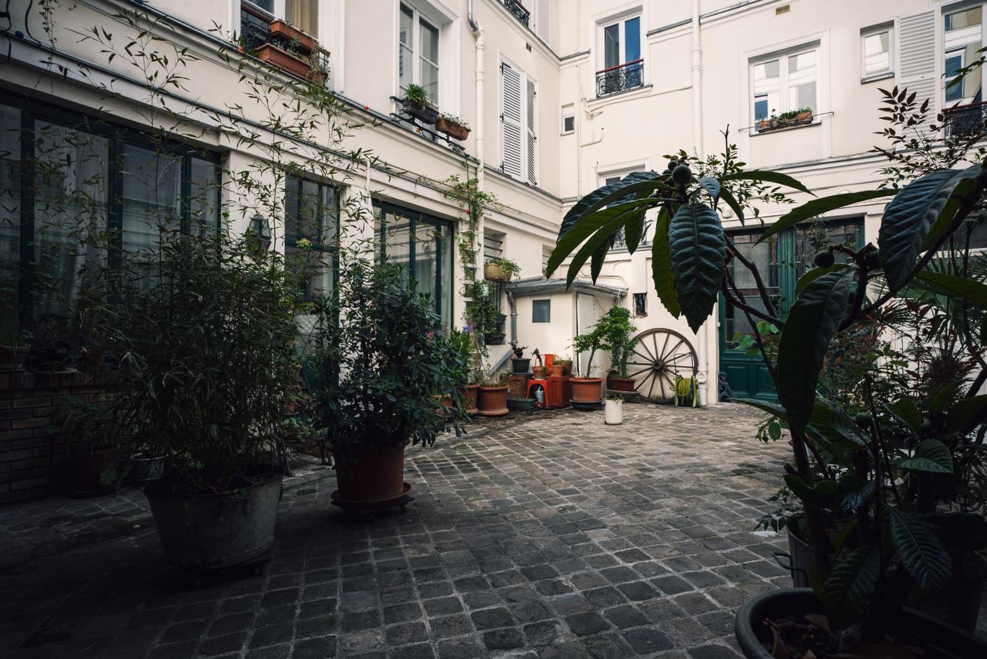 Duplex Sur Cour Arboree Paříž Exteriér fotografie