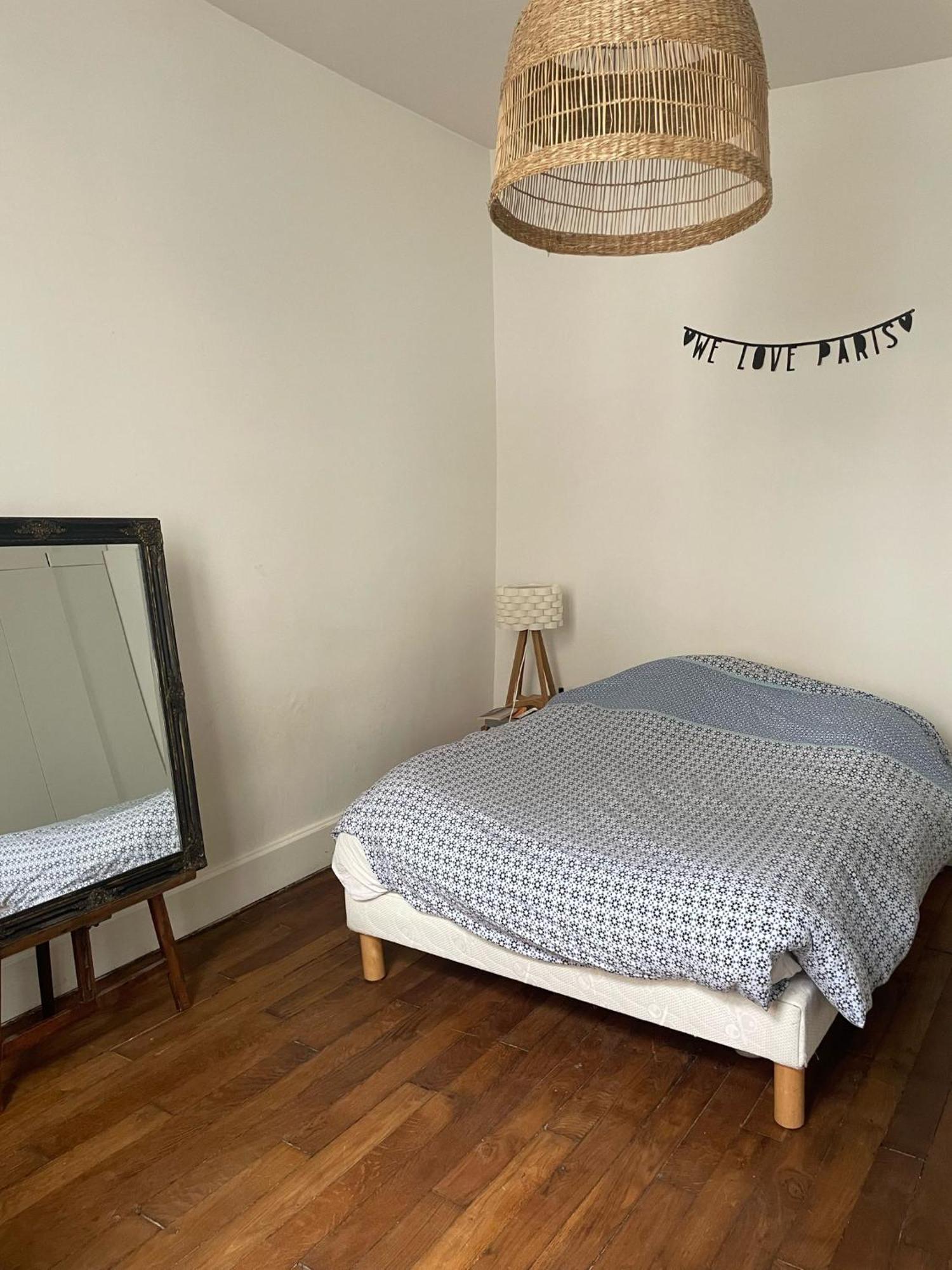 Duplex Sur Cour Arboree Paříž Exteriér fotografie